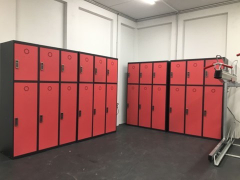 consigne recharge trottinette en parking